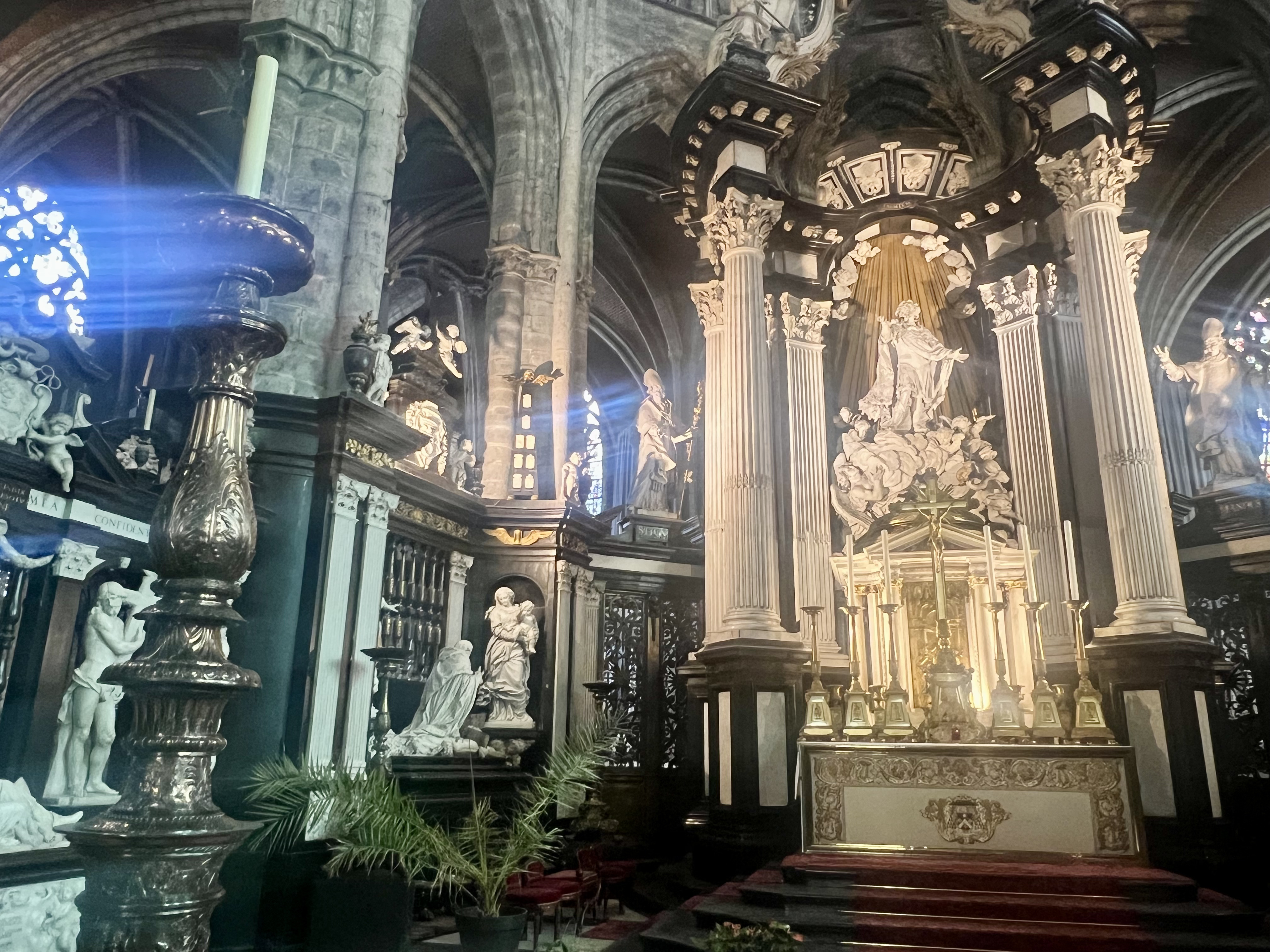 Saint Bavo's Cathedral Altar