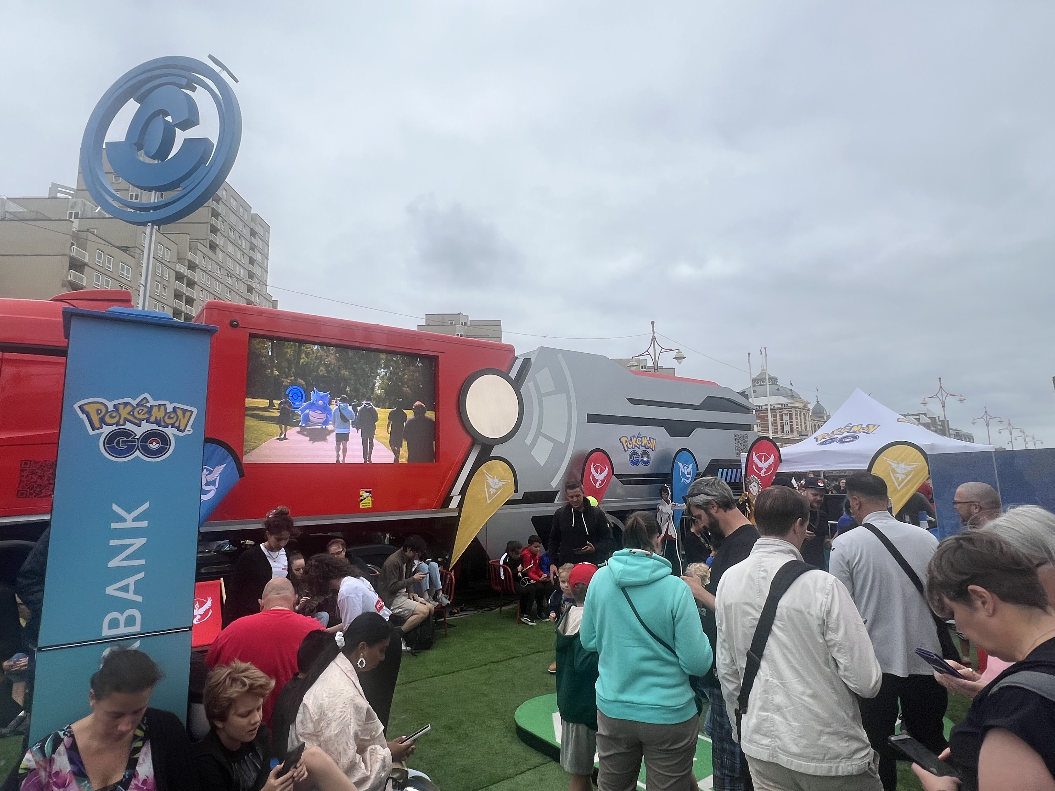 Pokémon GO Tour bus in Scheveningen