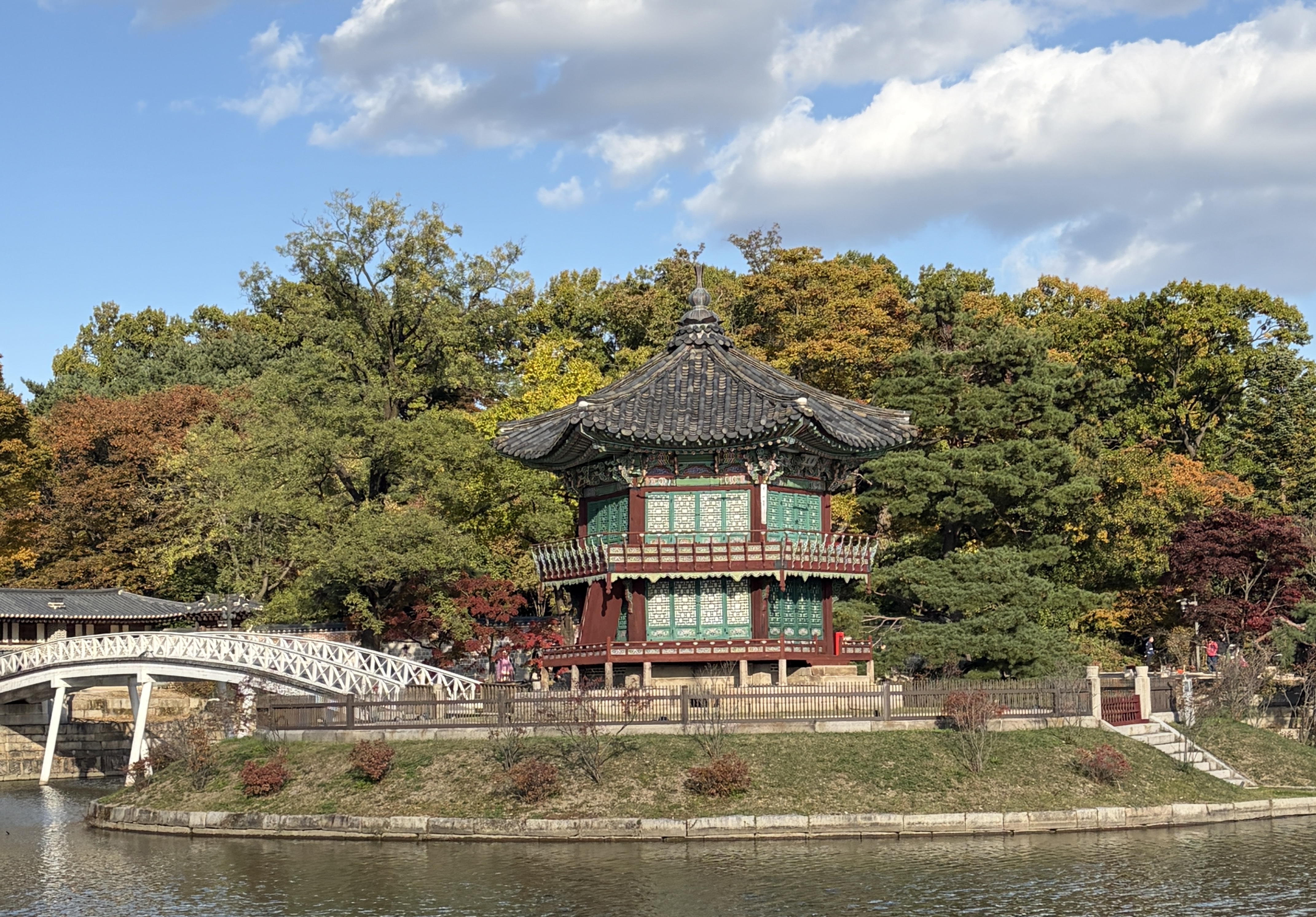 South Korea in the Fall
