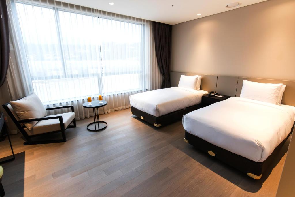 Hotel Nanta Jeju Standard Twin Room