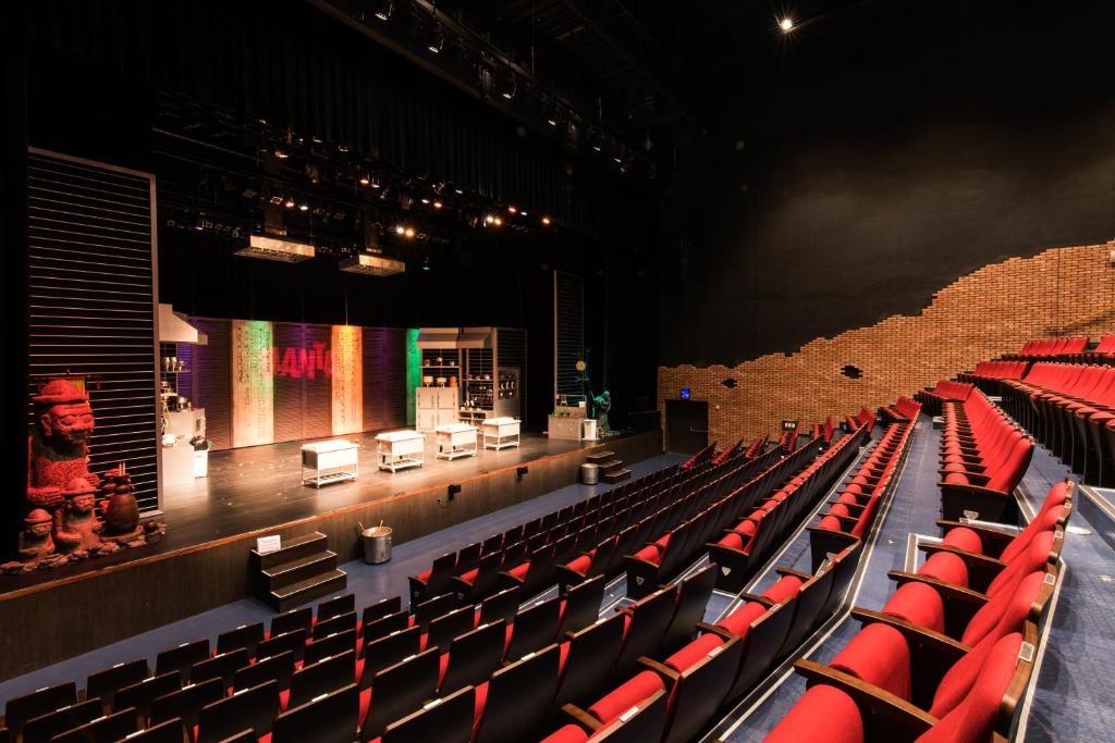 Hotel Nanta Jeju Theatre