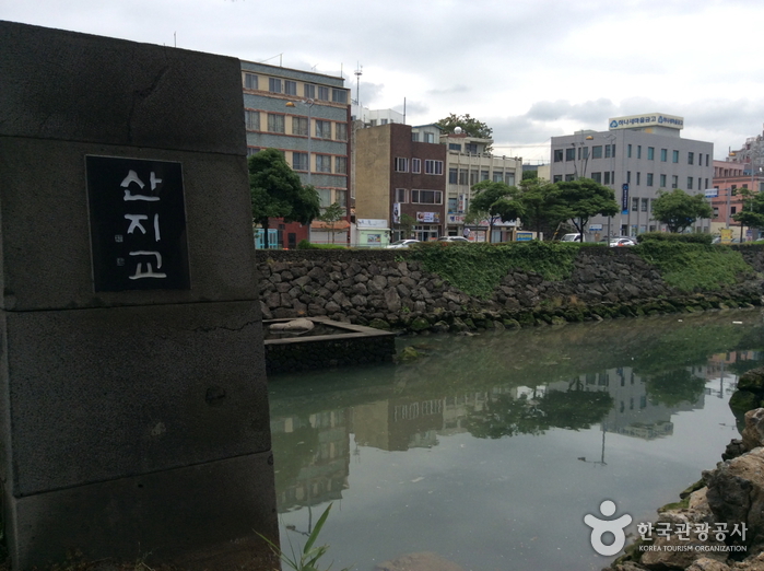 Sanjicheon Stream